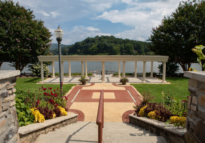 Head-on view of the Colonnade with Lake Junaluska behind