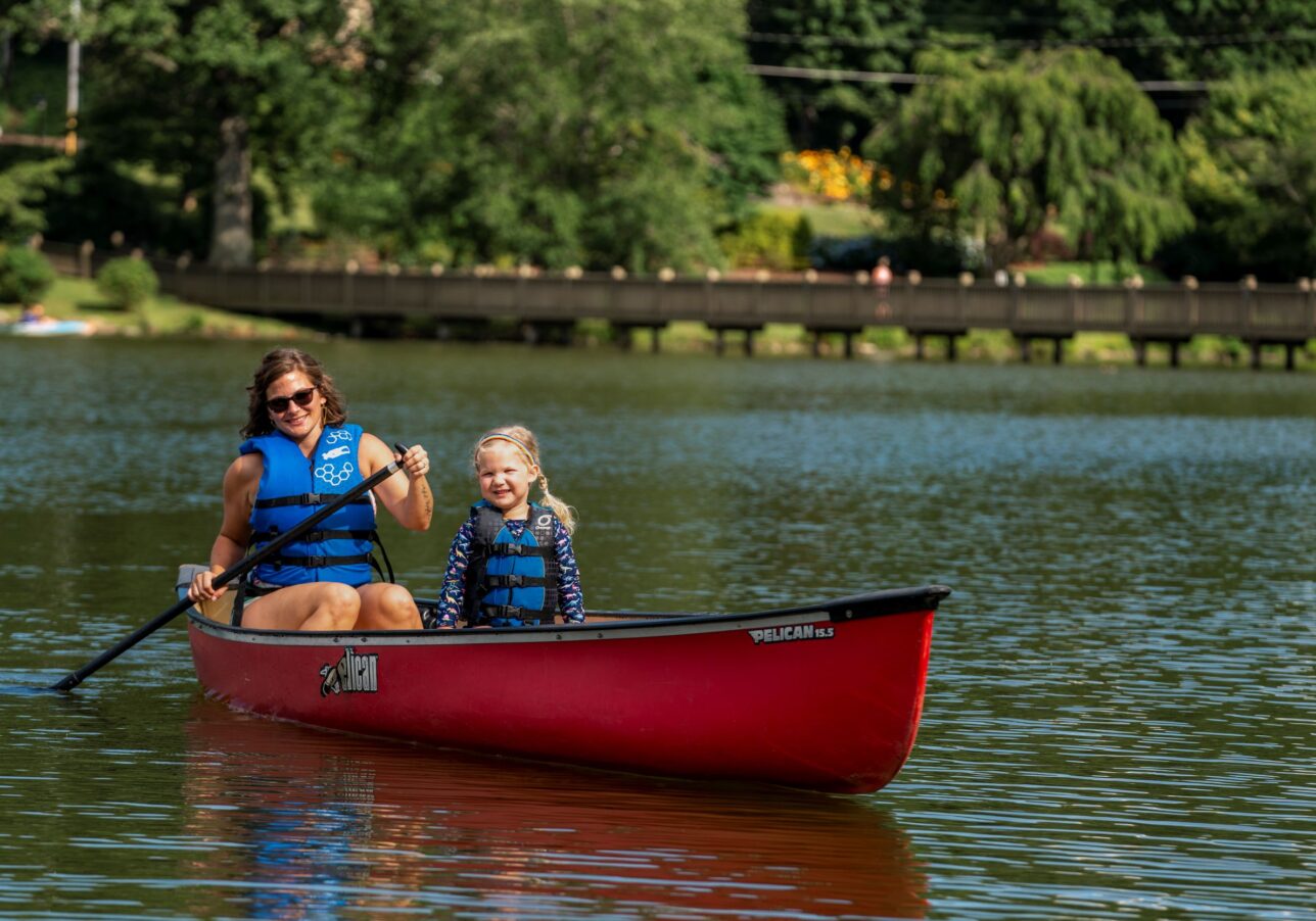 Mom and daughter canoe trip at Lake Junaluska
