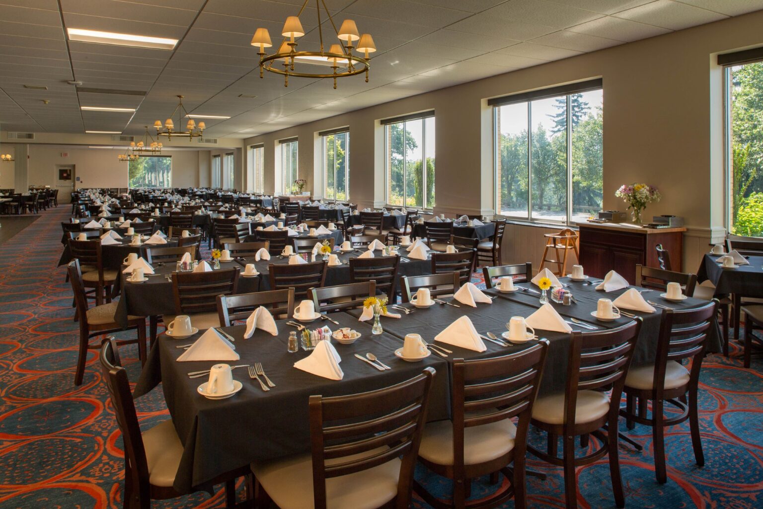 The Terrace Hotel Dining Room At Lake Junaluska