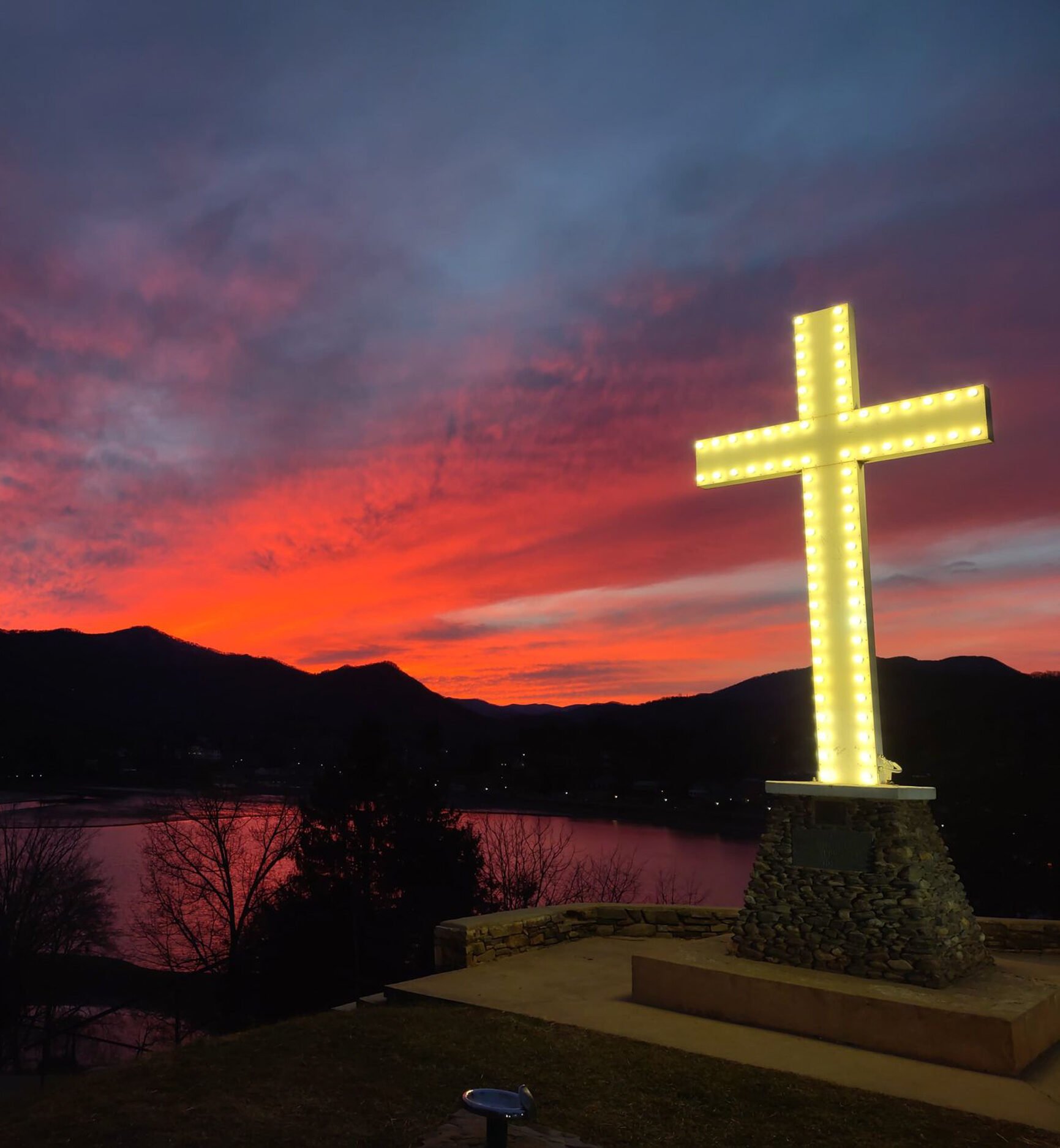 Winter Lake Junaluska sunset with cross in foreground