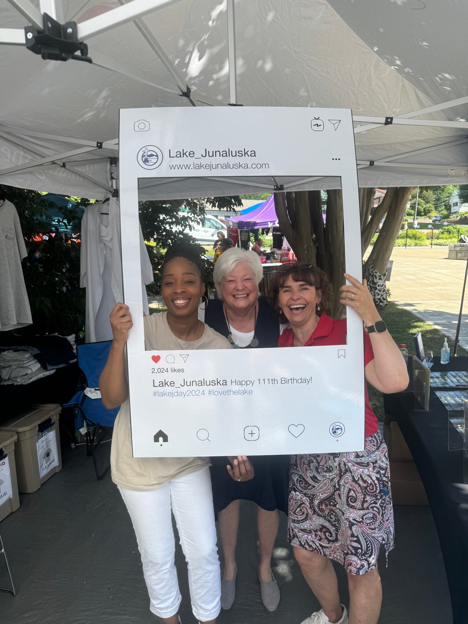 3 Women in a Lake Junaluska Instagram Frame