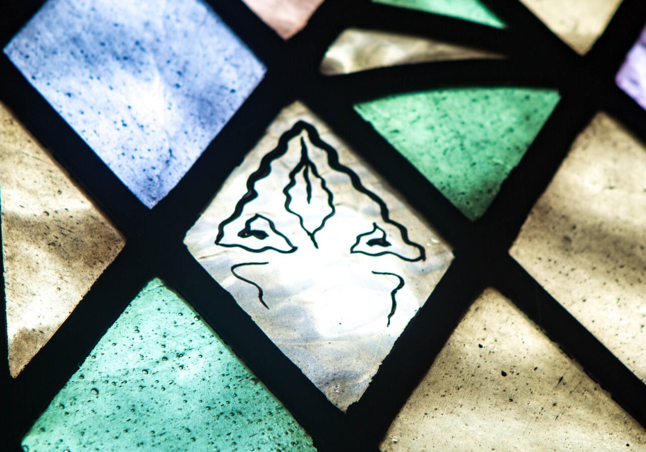 Oak Leaf and Triangle symbols at Memorial Chapel