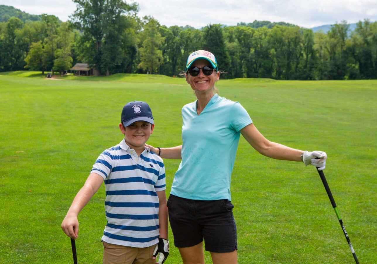 4T6A2024 Lake Junaluska Associates play golf during Associates Celebration Weekend