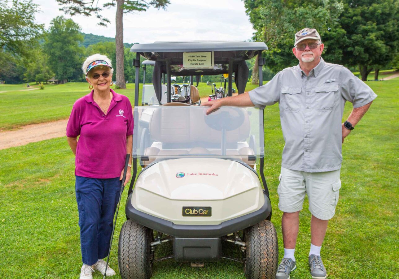 4T6A2058 Lake Junaluska Associates play golf during Associates Celebration Weekend