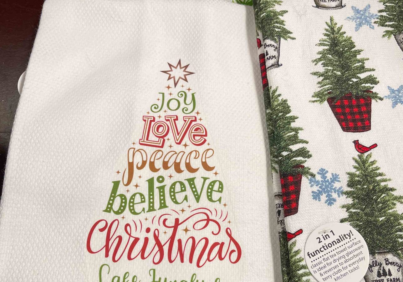 Junaluska Gifts & Grounds Lake Junaluska Christmas towel